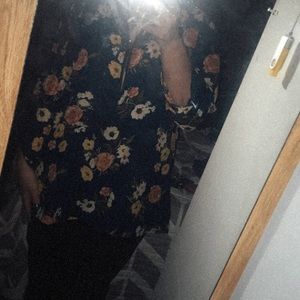 Flowy Flower shirt